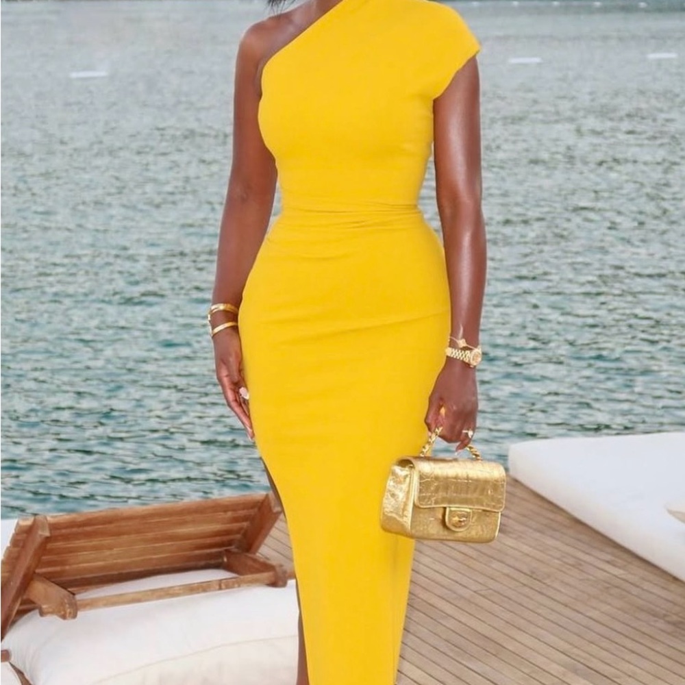 Niovo Official Celine Dress